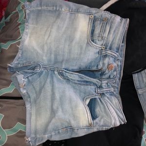 american eagle size 2 hi rise shortie